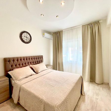 100 M To The Beach Sea La Vie 3 Bedroom Apartment Limassol Exterior photo